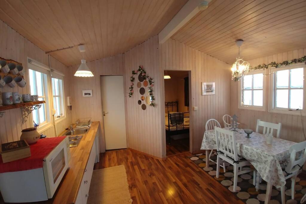 Cosy Cottage-Alfabakki-With Hot Tub Stori-Bakki Zewnętrze zdjęcie