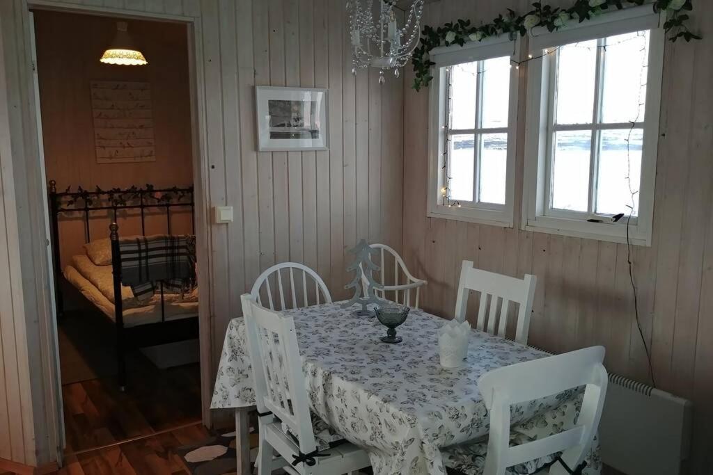 Cosy Cottage-Alfabakki-With Hot Tub Stori-Bakki Zewnętrze zdjęcie